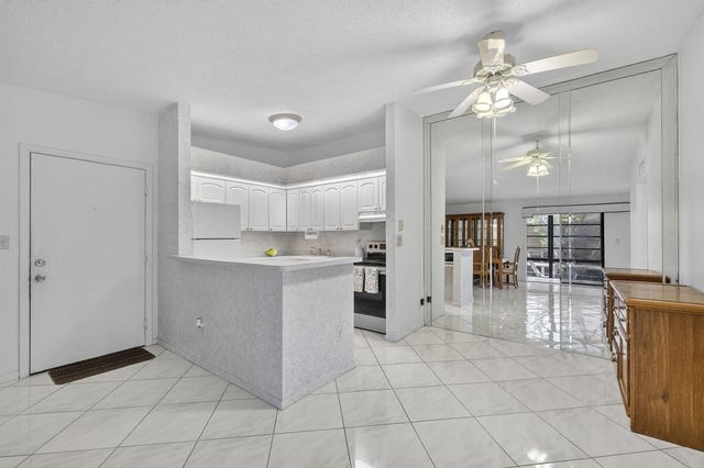 7648 Ashmont Circle 212, Tamarac, FL 33321