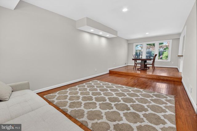 16 REDDING RIDGE, Gaithersburg, MD 20878