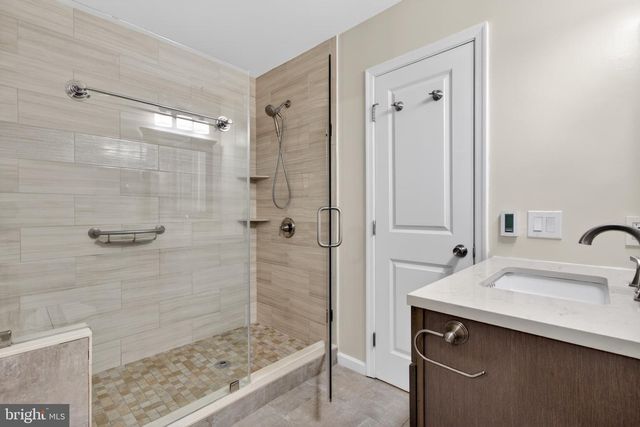 16 REDDING RIDGE, Gaithersburg, MD 20878