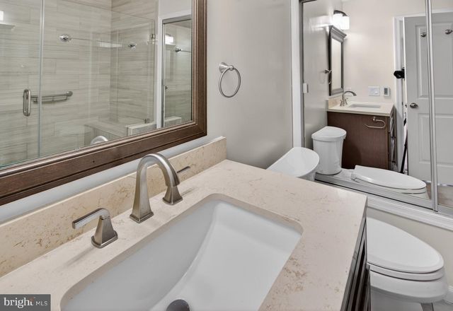 16 REDDING RIDGE, Gaithersburg, MD 20878