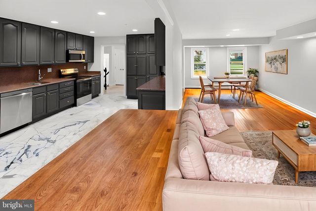 16 REDDING RIDGE, Gaithersburg, MD 20878