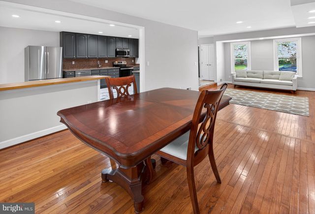 16 REDDING RIDGE, Gaithersburg, MD 20878