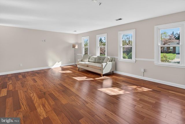 16 REDDING RIDGE, Gaithersburg, MD 20878