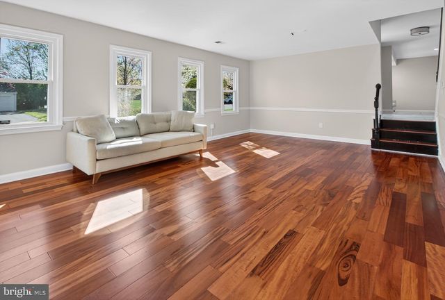 16 REDDING RIDGE, Gaithersburg, MD 20878