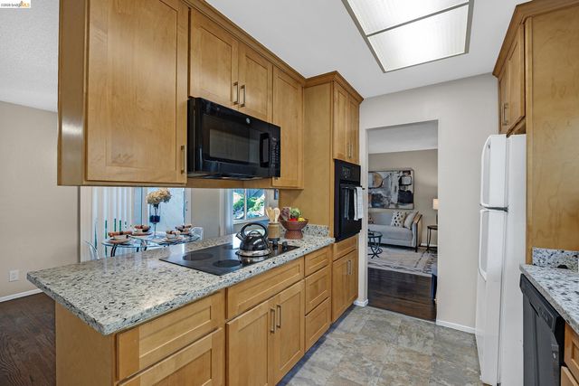970 Kittery Way, Pinole, CA 94564