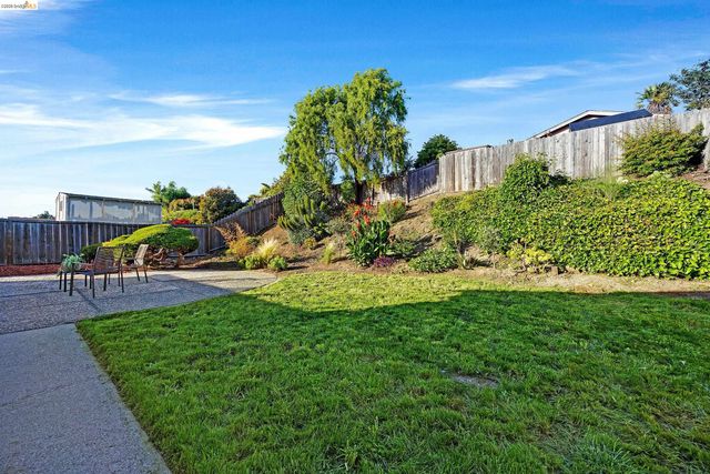 970 Kittery Way, Pinole, CA 94564