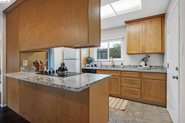 970 Kittery Way, Pinole, CA 94564