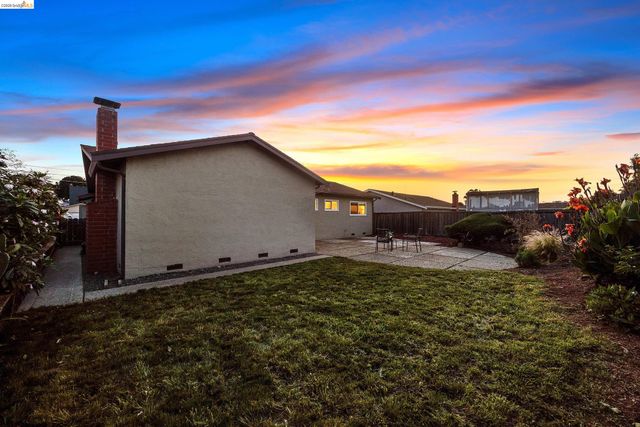970 Kittery Way, Pinole, CA 94564