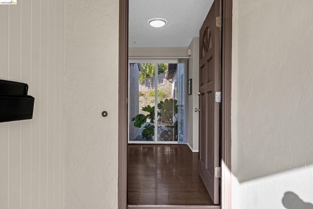 970 Kittery Way, Pinole, CA 94564
