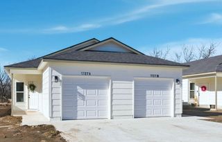 1725 N Main St, Rose Hill, KS 67133