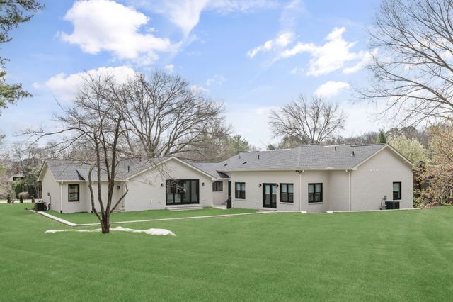 5669 Cloverland Dr, Brentwood, TN 37027