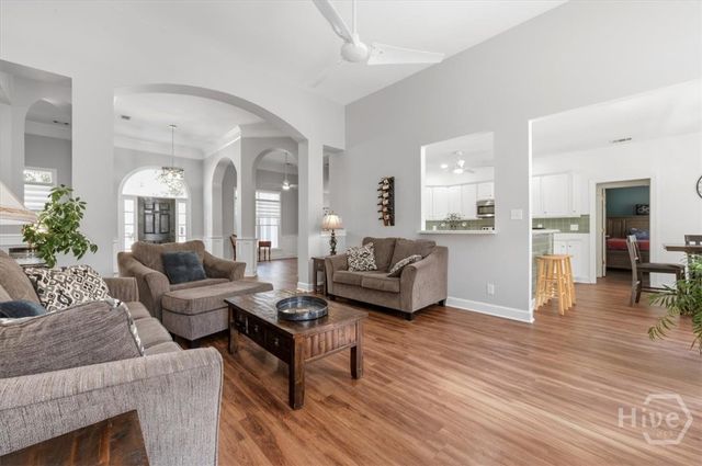 47 Myrtlewood Drive, Savannah, GA 31405