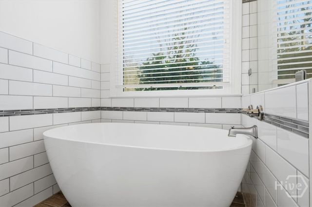 47 Myrtlewood Drive, Savannah, GA 31405