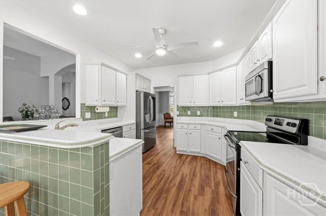 47 Myrtlewood Drive, Savannah, GA 31405