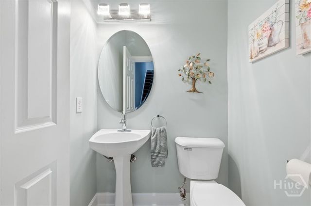 47 Myrtlewood Drive, Savannah, GA 31405