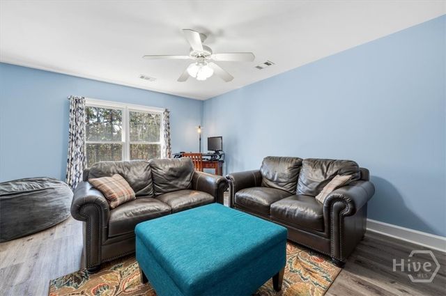 47 Myrtlewood Drive, Savannah, GA 31405