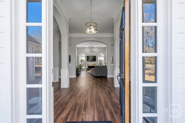 47 Myrtlewood Drive, Savannah, GA 31405