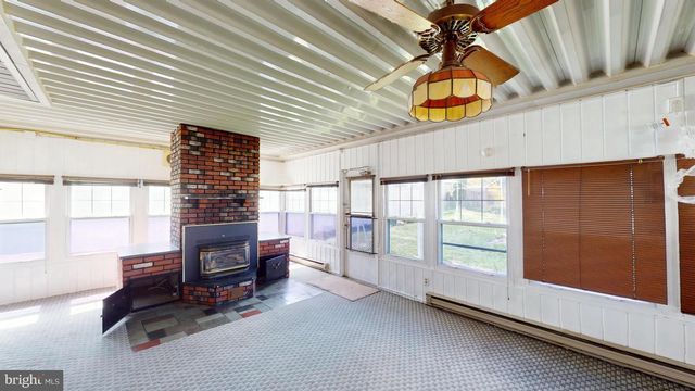 16 PATAPSCO RD, Linthicum Heights, MD 21090