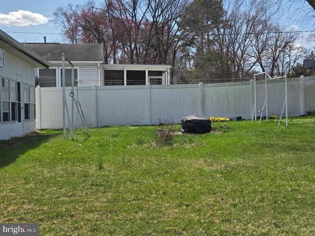 16 PATAPSCO RD, Linthicum Heights, MD 21090