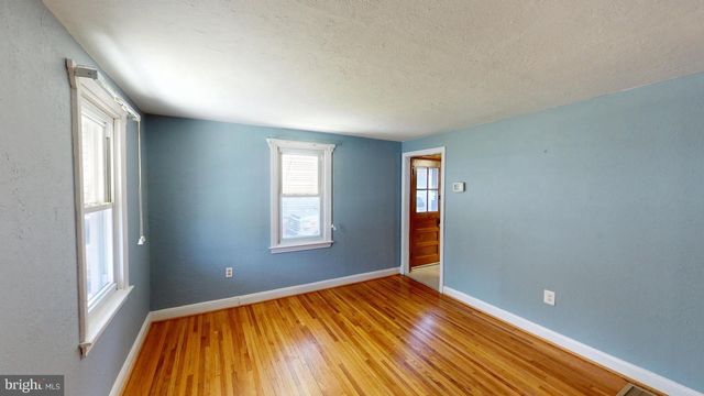 16 PATAPSCO RD, Linthicum Heights, MD 21090
