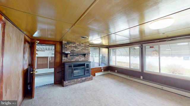 16 PATAPSCO RD, Linthicum Heights, MD 21090