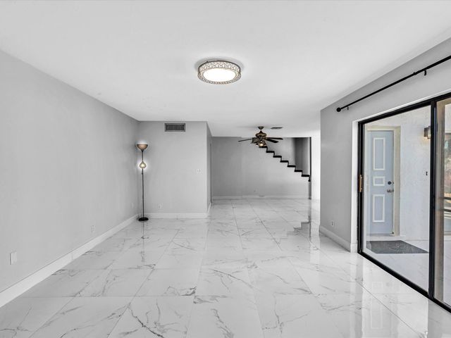 1441 Princeton Lane, Boynton Beach, FL 33426