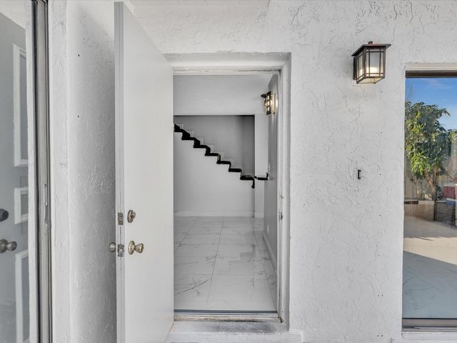 1441 Princeton Lane, Boynton Beach, FL 33426