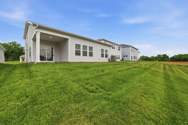 523 Goldfinch Way, Clarksville, TN 37043