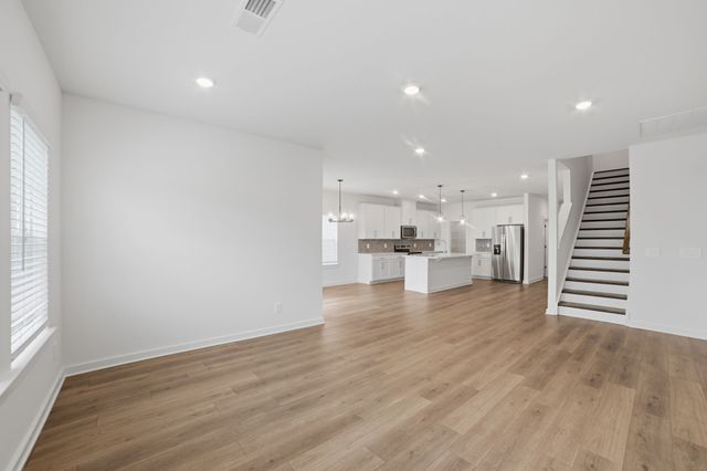 523 Goldfinch Way, Clarksville, TN 37043