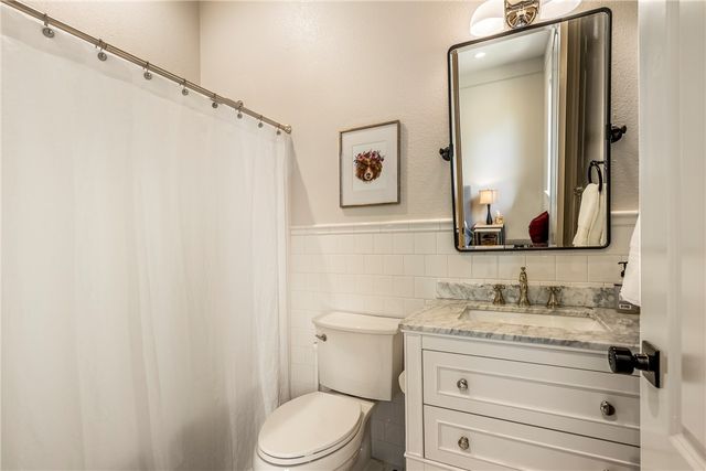 109 SE G Court, Bentonville, AR 72712