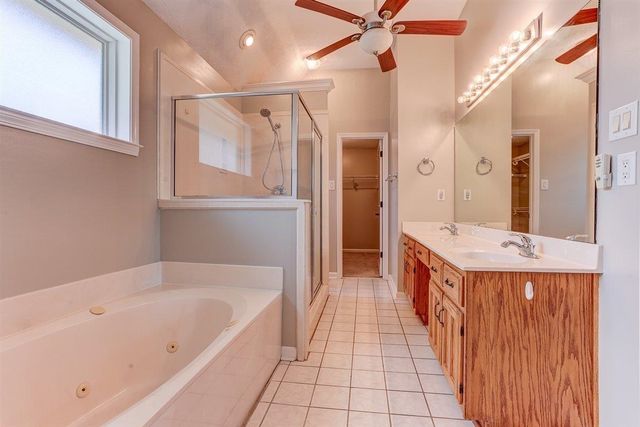 615 JOCKEY CV, Collierville, TN 38017