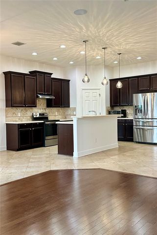 6157 CASTLETON HOLLOW ROAD, Riverview, FL 33578