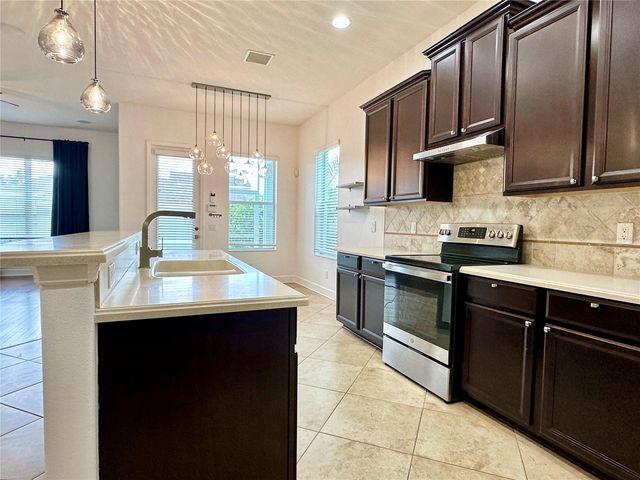 6157 CASTLETON HOLLOW ROAD, Riverview, FL 33578