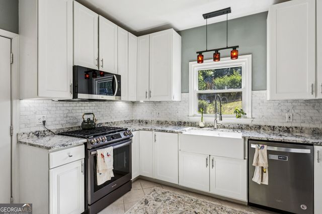 4595 Stewart Reilly Drive NW, Acworth, GA 30101