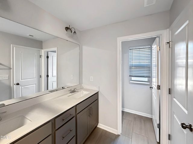 1753 Aspen River Lane, Apex, NC 27502