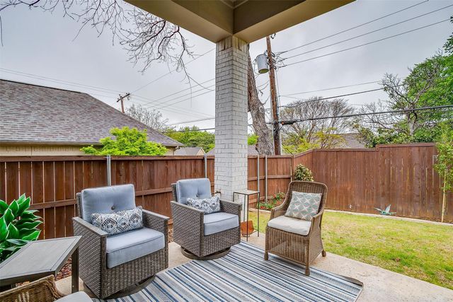 3778 W 5th Street, Fort Worth, TX 76107