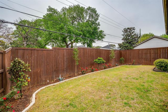 3778 W 5th Street, Fort Worth, TX 76107