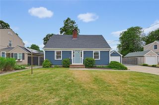 82 Leroy Drive, East Providence, RI 02915