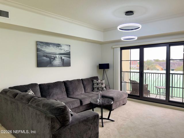 1478 RIVERPLACE Boulevard 401, Jacksonville, FL 32207