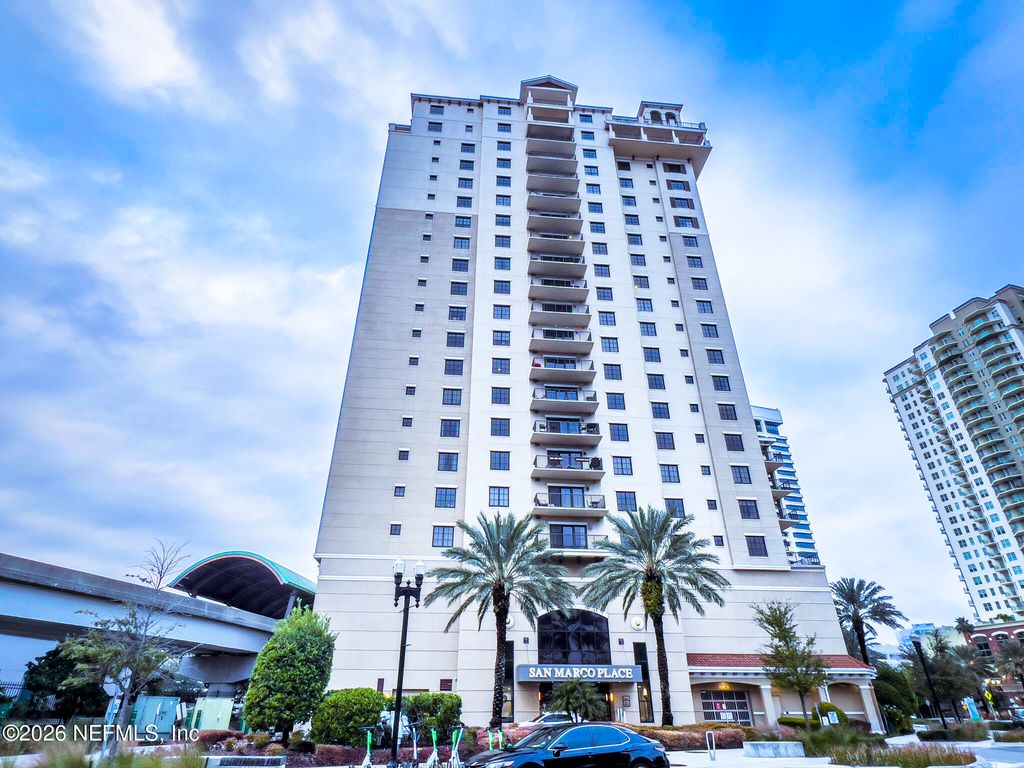 1478 RIVERPLACE Boulevard 401, Jacksonville, FL 32207