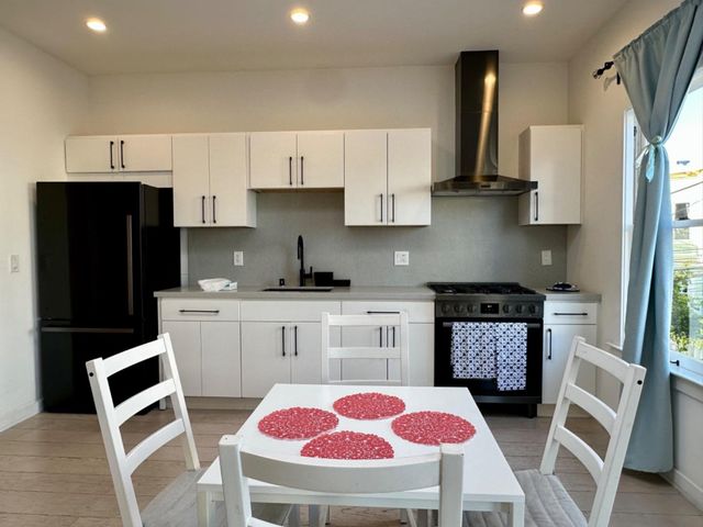 1370 Natoma, San Francisco, CA 94103