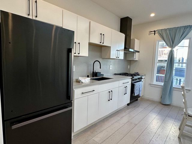 1370 Natoma, San Francisco, CA 94103