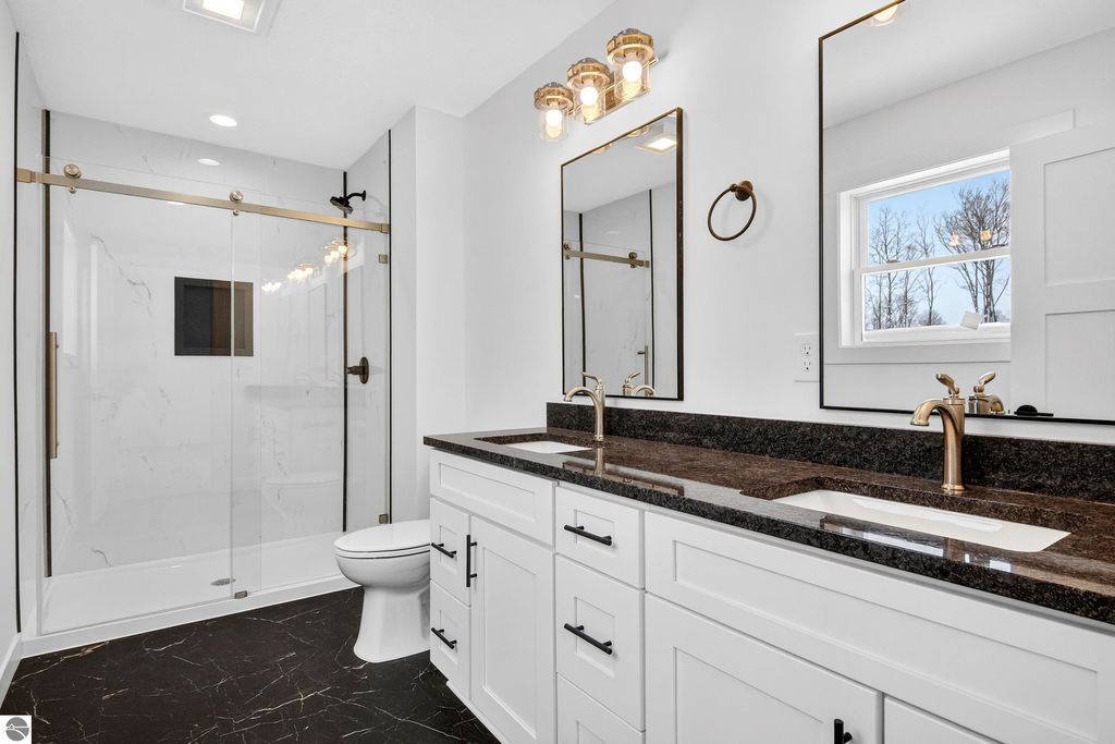 Image 25 of property listing at 2134 Cottonwood Avenue, Grawn, MI 49637