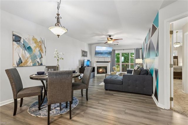 925 Ironwood DR, Yorktown, VA 23693