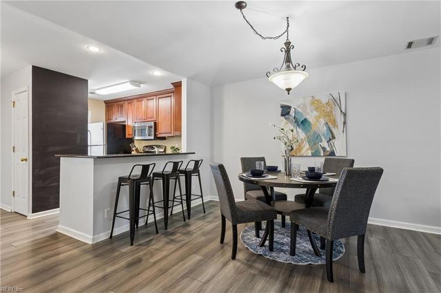 925 Ironwood DR, Yorktown, VA 23693