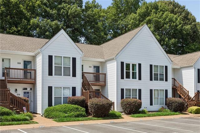 925 Ironwood DR, Yorktown, VA 23693