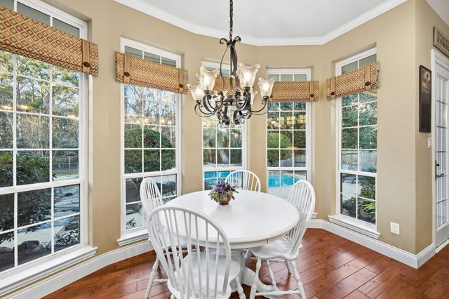 6214 Chestnut Peak Court, Kingwood, TX 77345