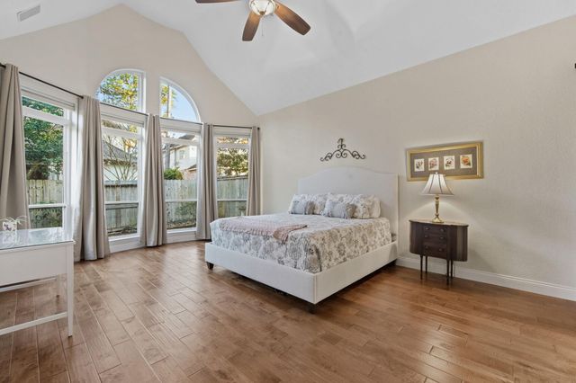 6214 Chestnut Peak Court, Kingwood, TX 77345