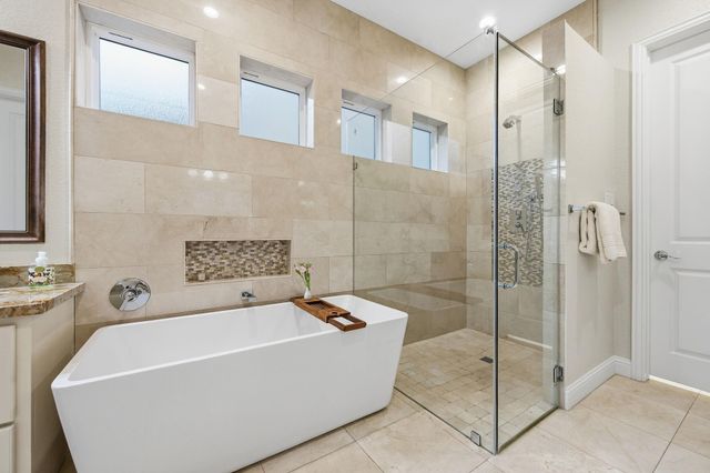 6214 Chestnut Peak Court, Kingwood, TX 77345