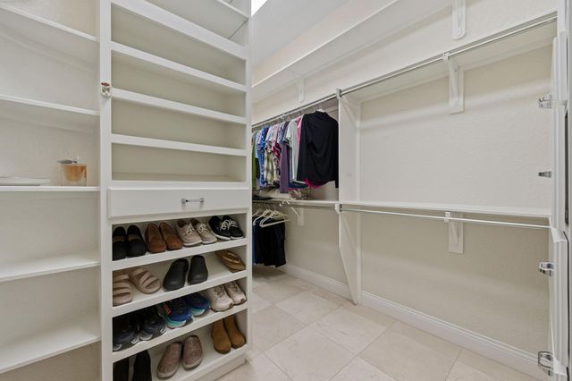 6214 Chestnut Peak Court, Kingwood, TX 77345